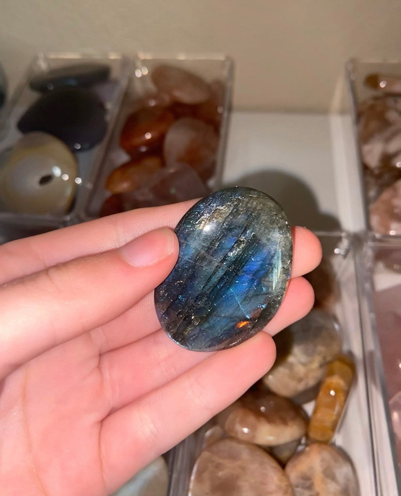 flashy labradorite flatstone